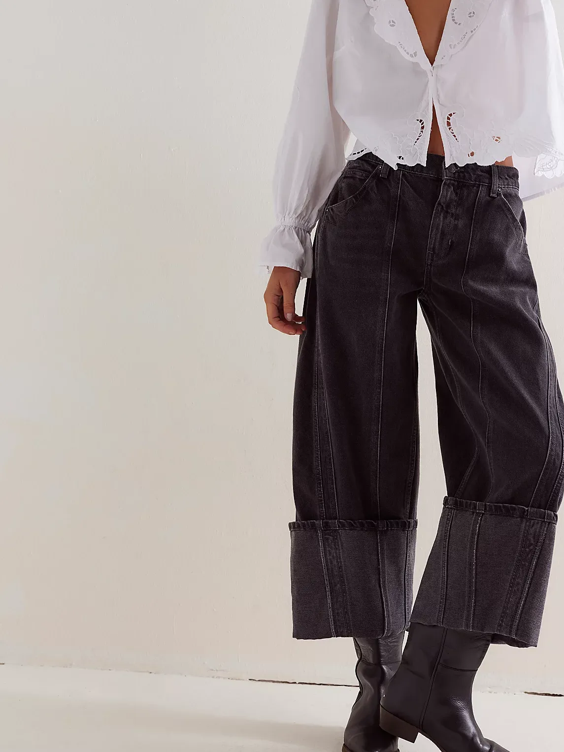 Free People - Olsen Cuffed Barrel - Black Ice