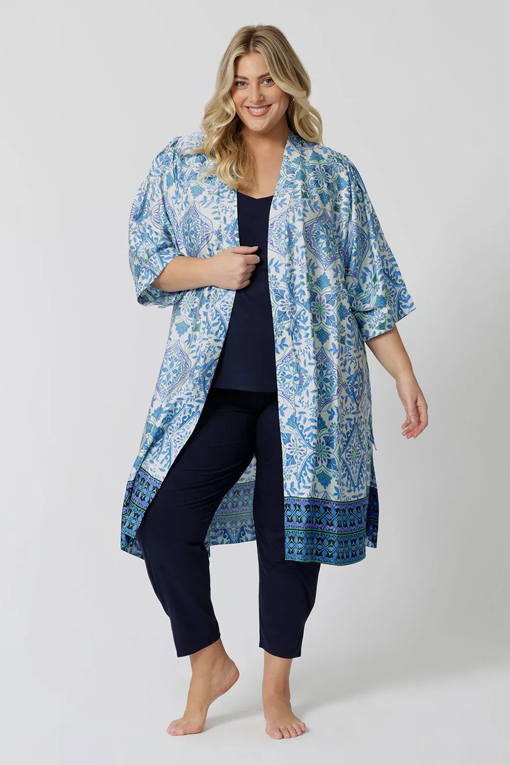 Lounge Robe in Blue Mizpah