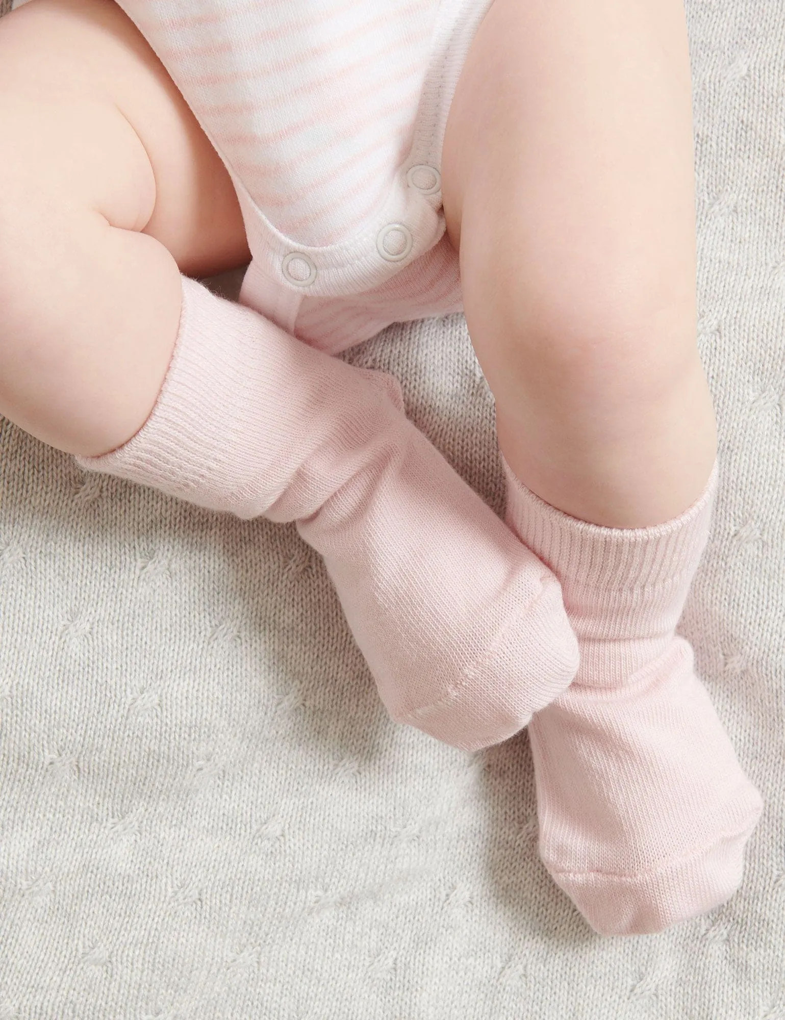 Pink Bundle & Baby Shoes Hamper