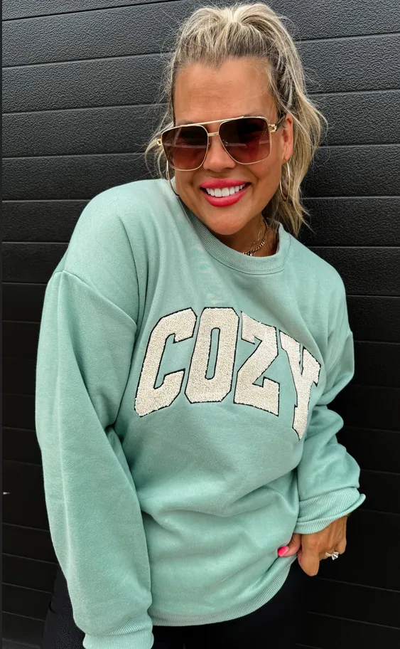 PREORDER- SHERPA LETTER EMBROIDERED SWEATSHIRT