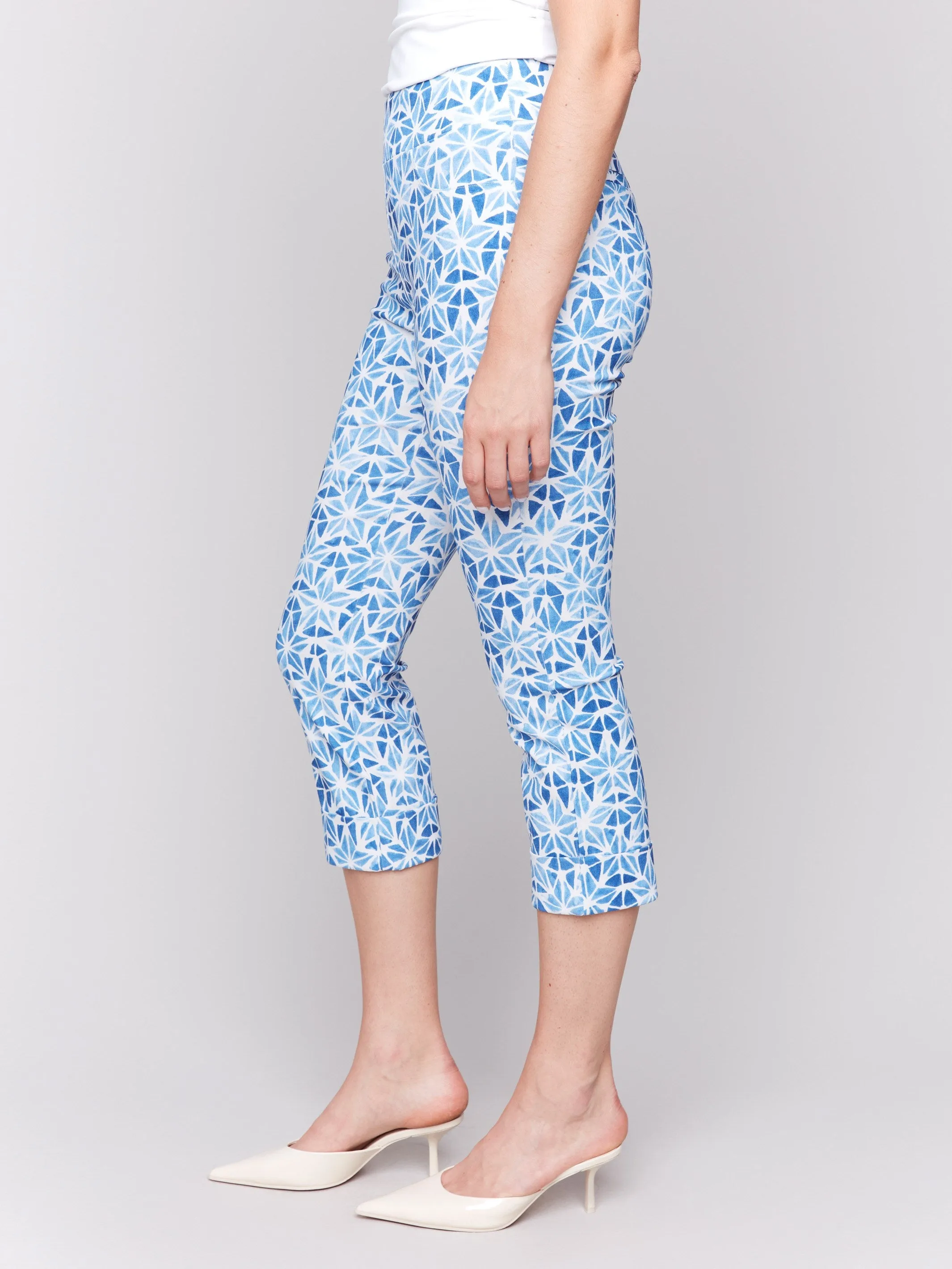 Printed Stretch Pull-On Capri Pants - Stars