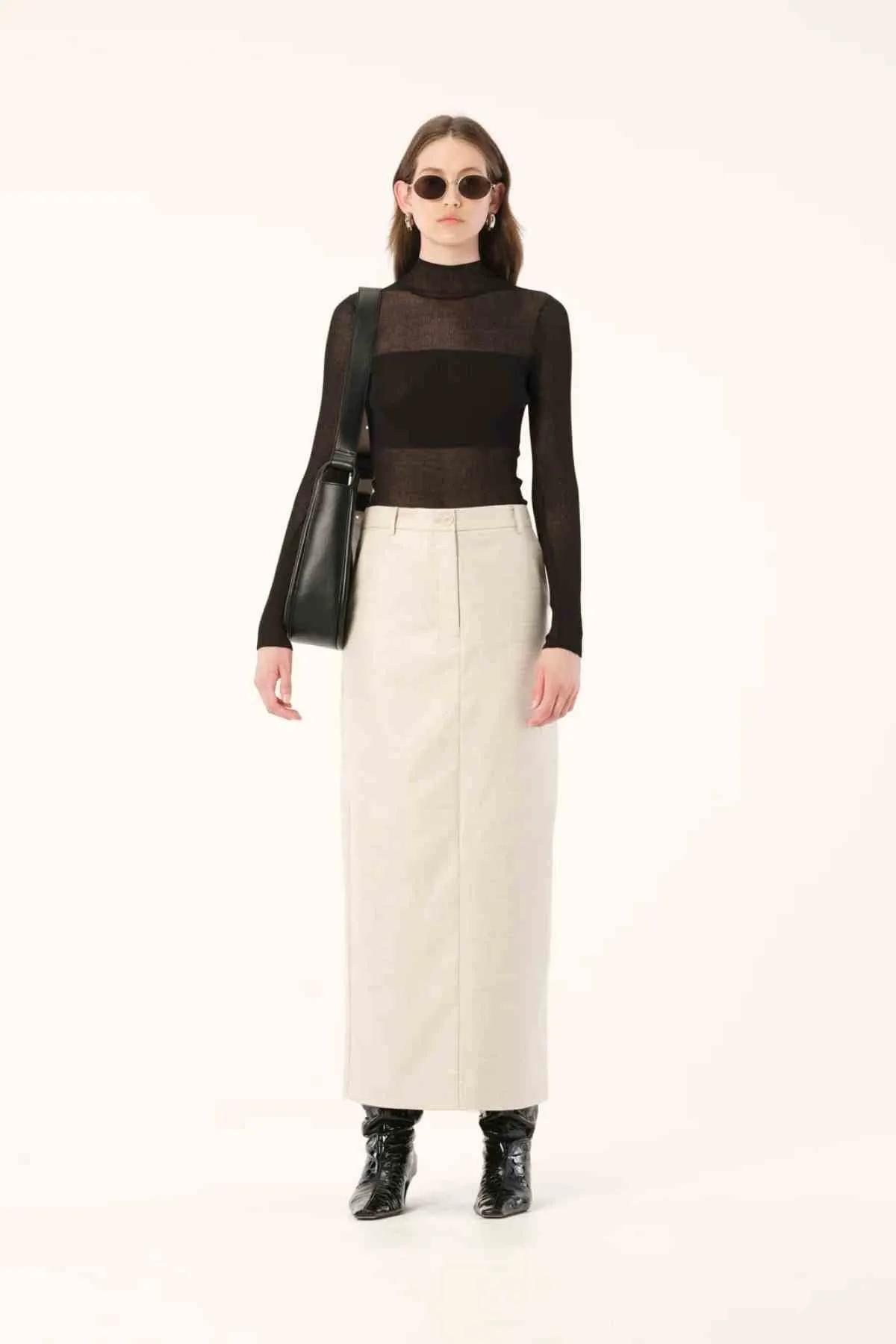 REO KNIT TOP BLACK