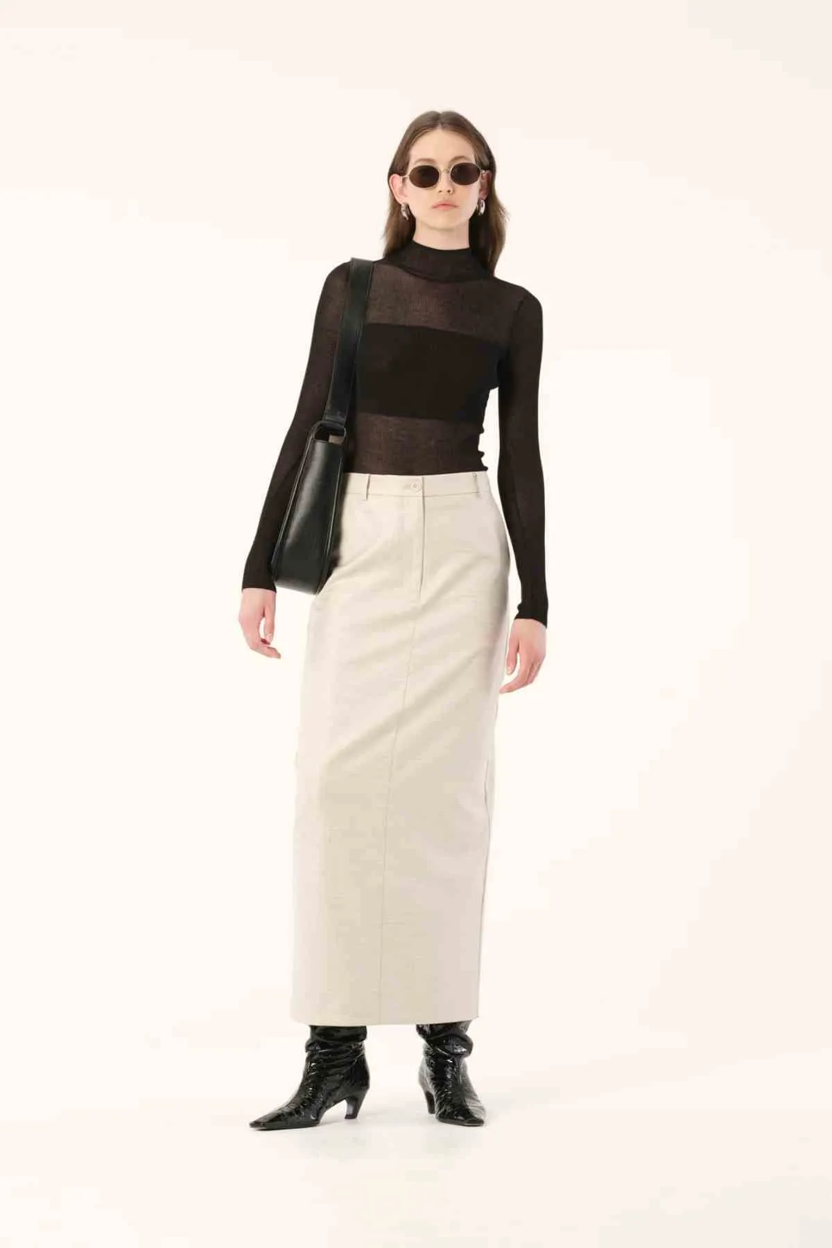 REO KNIT TOP BLACK